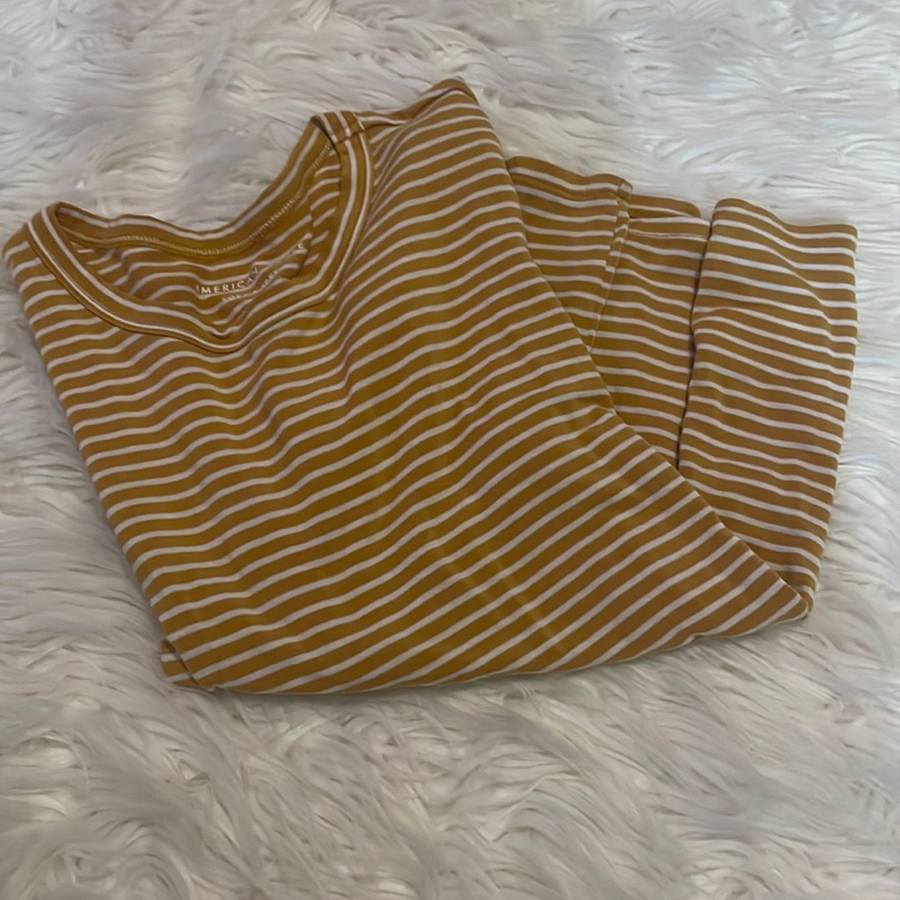 yellow striped american eagle t-shirt